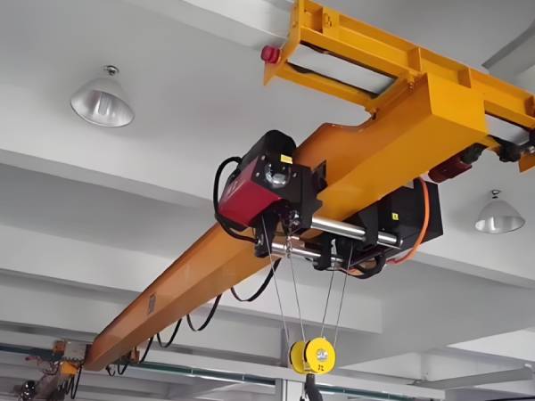 歐式電動單梁懸掛起重機